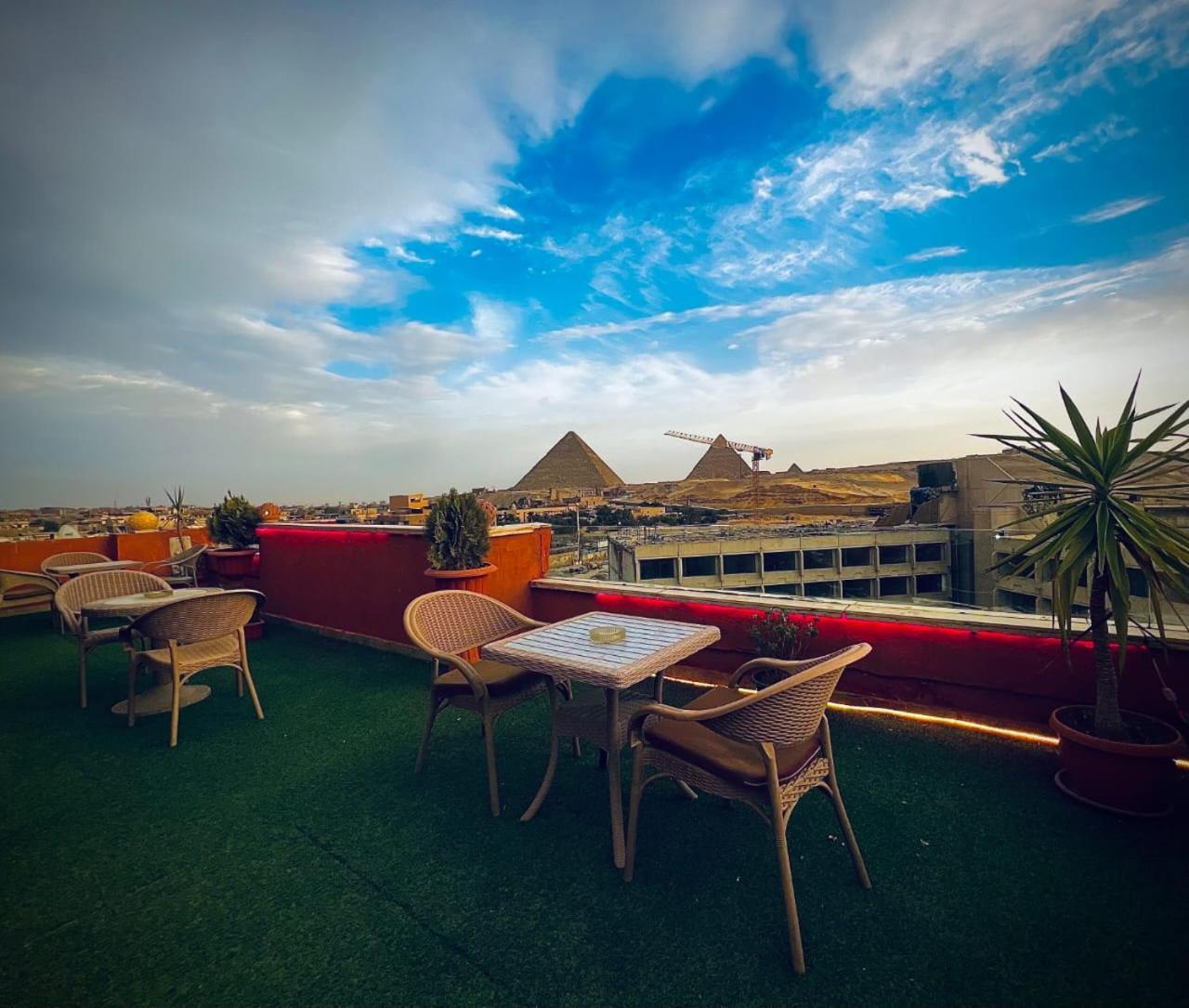 Grand Pyramids Inn Kafret el-Gabal المظهر الخارجي الصورة