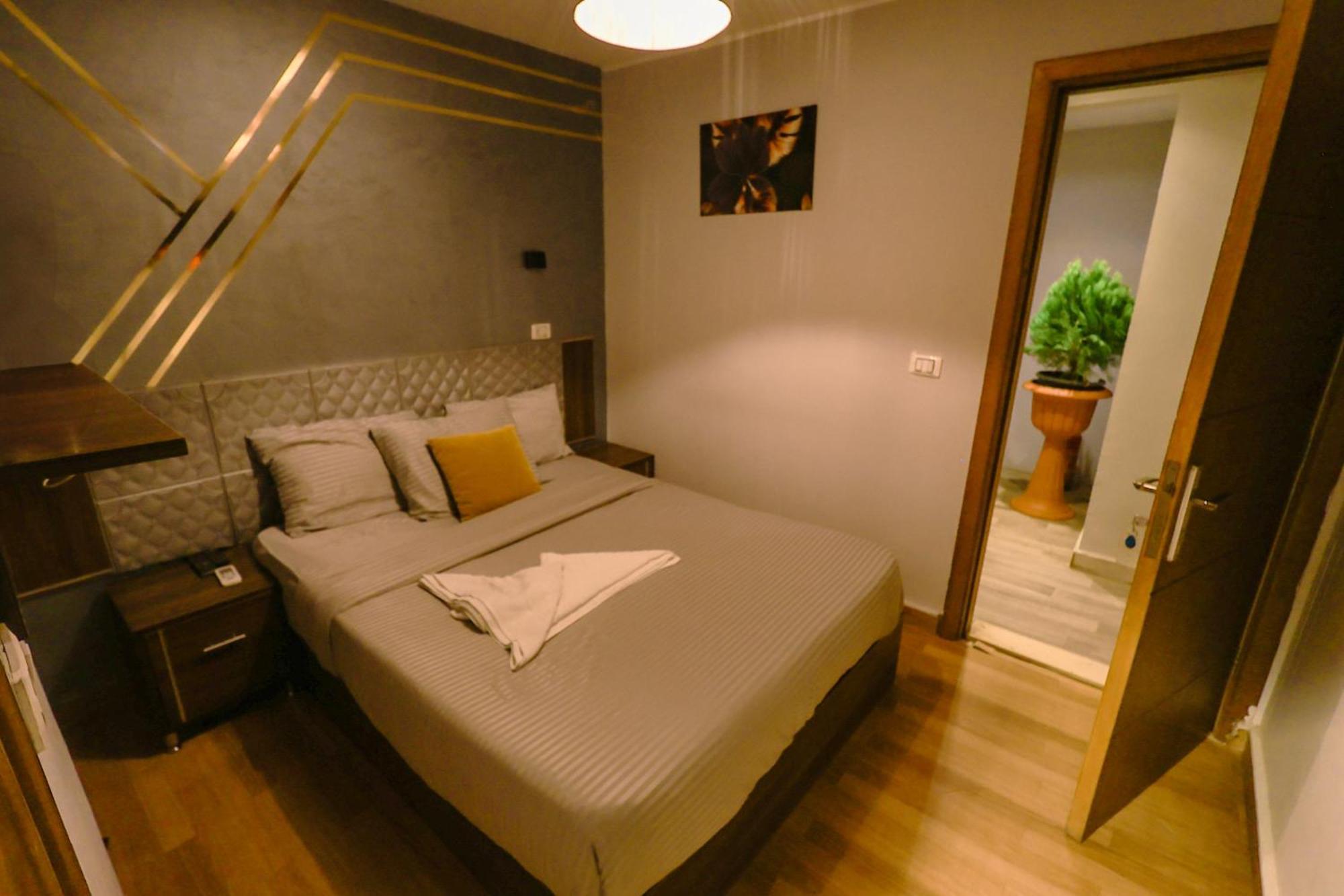Grand Pyramids Inn Kafret el-Gabal المظهر الخارجي الصورة