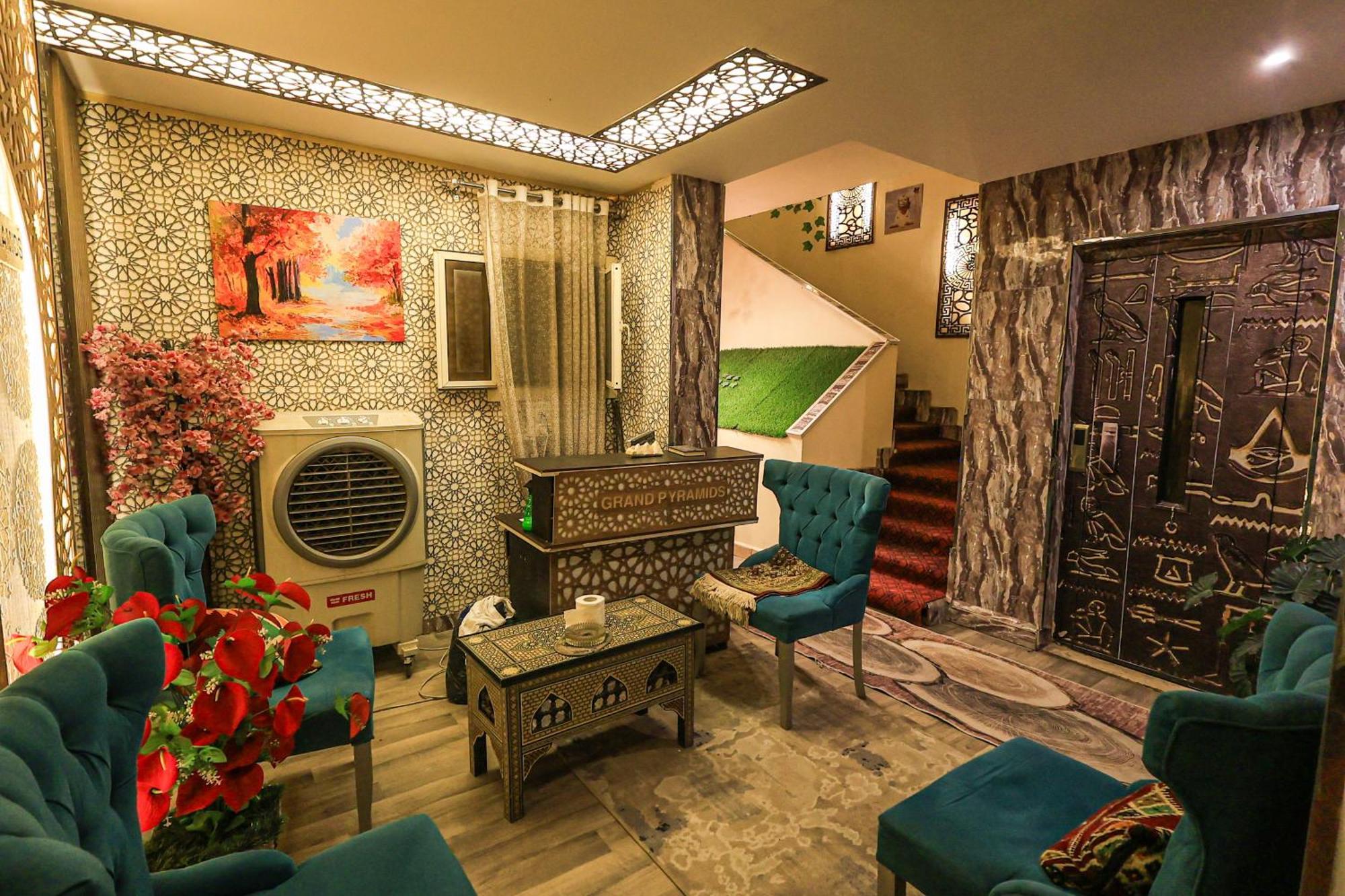 Grand Pyramids Inn Kafret el-Gabal المظهر الخارجي الصورة